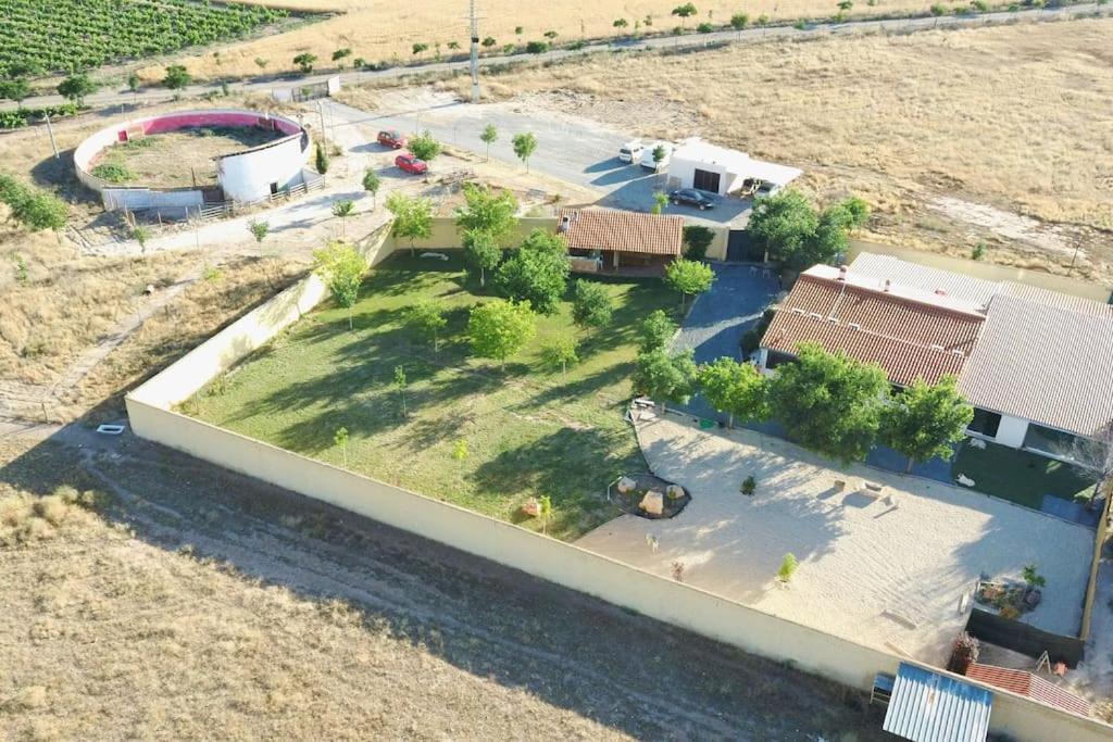 Finca La Caprichosa De Dancos Lillo Exterior foto